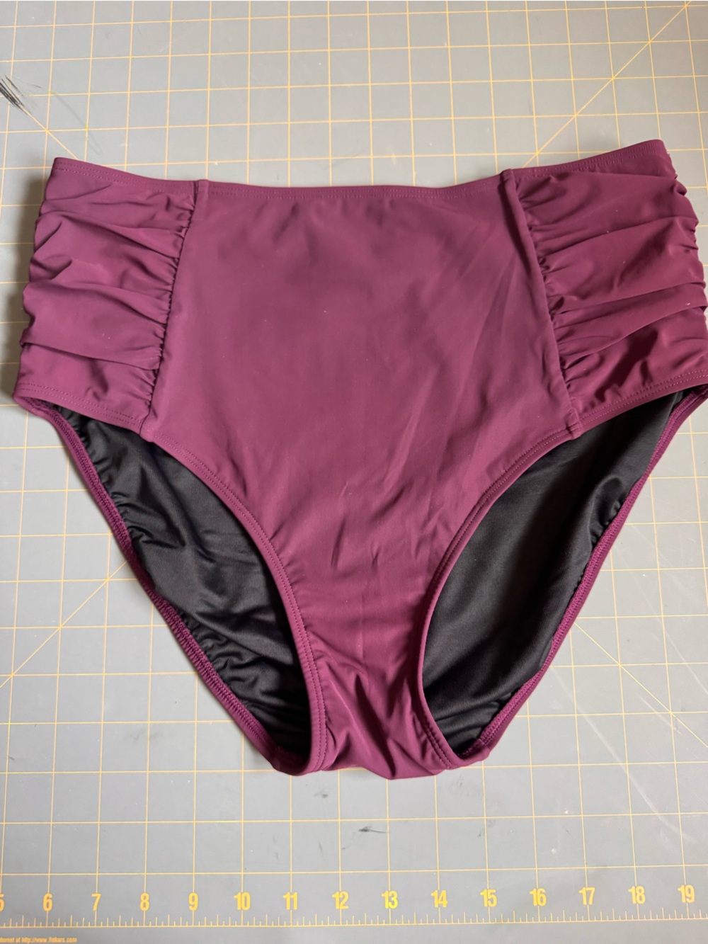 L.L. Bean Plum high waisted Swim brief  Side Ruching Sz 12 Reg UPF 50, quick dry